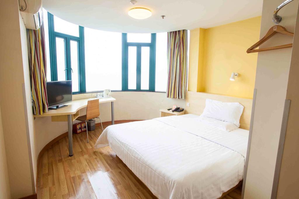 7Days Inn Hengyang West Jiefang Road University Of South China Стая снимка